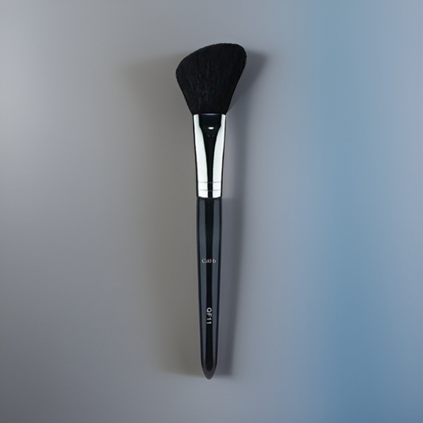 Angled Blush Brush | Cruelty Free, Paraben Free